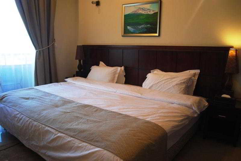 Midtown & 4* Бейрут