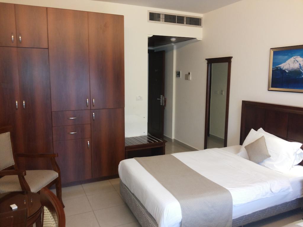 Midtown & Hotel Beirut